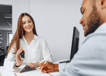 Proroga contratto di affitto o locazione: registrazione con RLI e versamento Elide