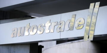 A8 Milano-Varese: Aggiornamento del tratto temporaneamente chiuso per incidente tra Legnano e Busto Arsizio in direzione Varese