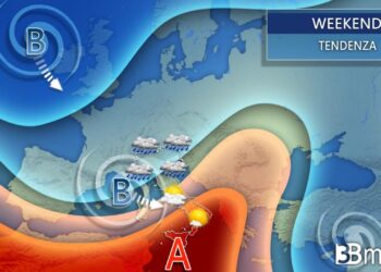 Meteo: Perturbazione in arrivo nel weekend, con piogge e temporali