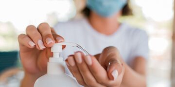 Evoluzione dei casi attivi di Covid-19 in Italia per Regione