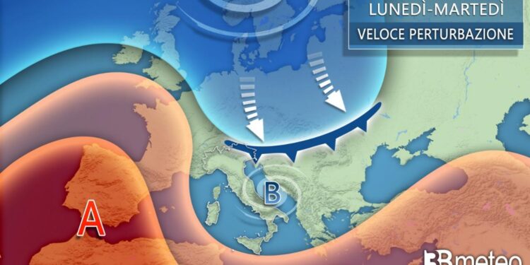 Meteo: Lunedì fronte freddo con piogge, temporali e vento, i dettagli