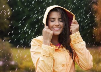 Meteo: Qualche debole pioggia a metà settimana, veri peggioramenti ancora lontani