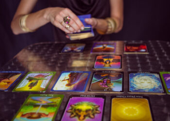 La figura del cartomante