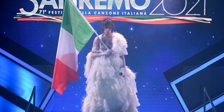 Sanremo 2021, Achille Lauro: “Stasera chiudo con mio brano”