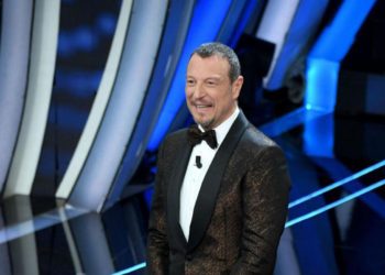 Sanremo 2021, tra giovani cantanti e ospiti amarcord
