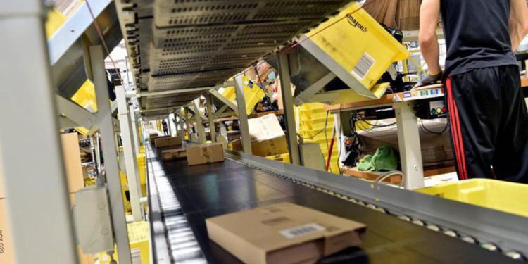 Amazon, domani si fermano in 40mila