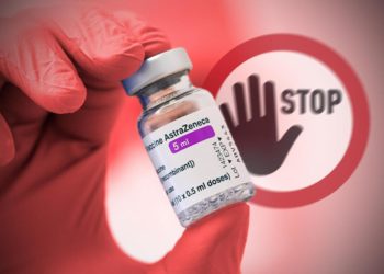 Vaccino covid AstraZeneca sospeso in Italia
