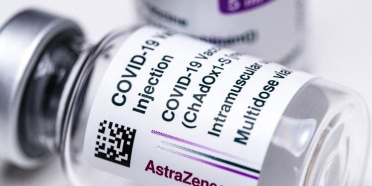 AstraZeneca: “Vaccino covid è efficace e sicuro”