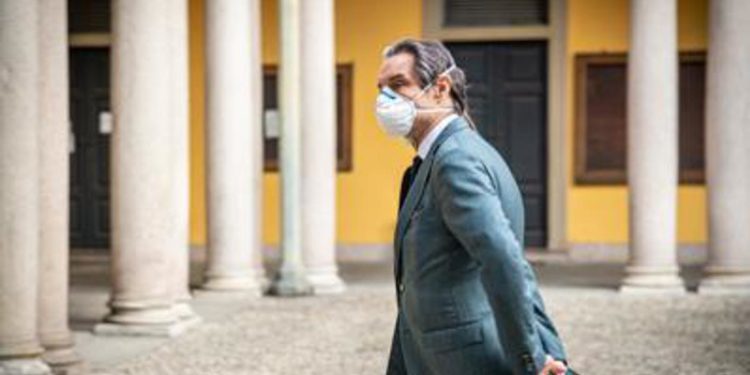 Lombardia zona rossa, Fontana: “Numeri alti terapie intensive”