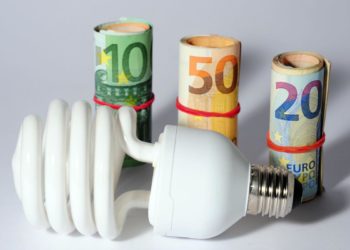 Energia, Arera: a dicembre salgono al 56% famiglie sul mercato libero