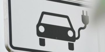 Auto elettrica, sbloccato il bonus: ecco come funziona