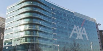 Axa Italia regala a clienti card salute per network 4000 strutture