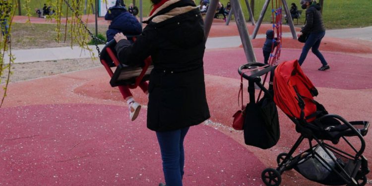 Covid Italia, Istat: nascite al minimo storico nel 2020