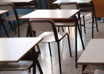 Scuola, preside Primo Levi (Roma): “più paura docenti a vaccinarsi, tamponi siano obbligatori”