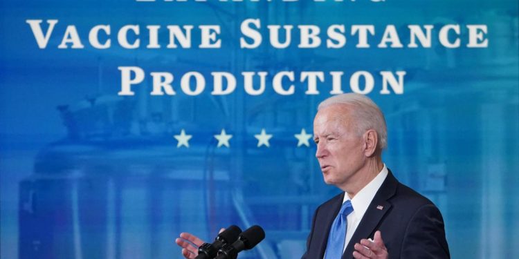 Vaccino covid, Biden: “Usa condivideranno dosi extra”