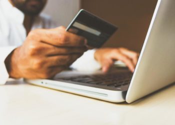 Shop online tricolore, tornano gli idealo Days
