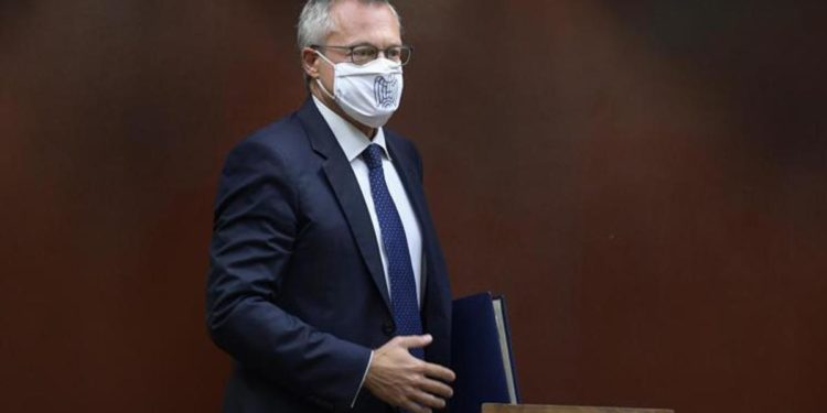 Bonomi: “Blocco licenziamenti ormai è blocco assunzioni”