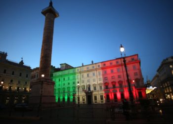 Nuovo Dpcm Draghi, divisioni su scuola: decisione rinviata