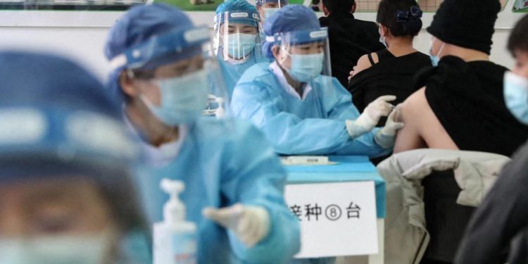 Covid, Cina lancia passaporto vaccinale: è il primo Paese al mondo