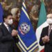 Sondaggi politici: Draghi e Conte leader più apprezzati