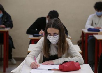 Covid, psicanalista Lucattini: “Boom fobie tra adolescenti e molti sfidano virus”