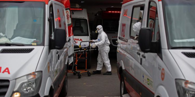 Covid Brasile, record di ricoveri: quasi 19mila persone in ospedale