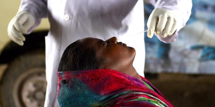 Covid, in India record di contagi: dato più alto da novembre