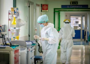 Iss: “Rt sale a 1.16, epidemia covid in espansione”