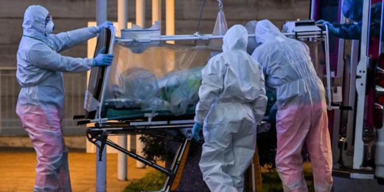 Covid Italia, oggi 24.935 contagi e 423 morti: bollettino 18 marzo