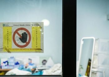 Covid, 334 i medici morti in Italia
