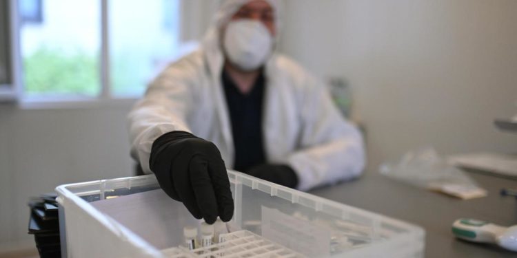 Covid, “Germania in piena terza ondata”: oltre 14mila casi in 24 ore