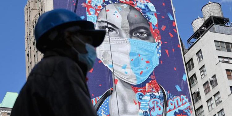 Covid Usa, oggi 58mila contagi e 892 morti: bollettino