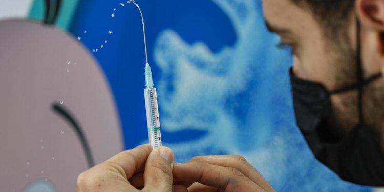 Figliuolo: “Obiettivo 80% popolazione vaccinata entro fine settembre”