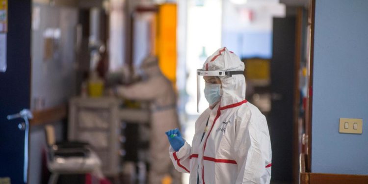 Covid Puglia, 1.700 nuovi contagi e 23 morti: 13 marzo