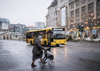 Covid Germania, 13.733 nuovi contagi: sale l’incidenza