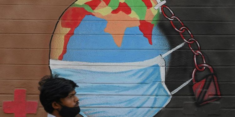 Covid, nel mondo quasi 123 milioni di contagi