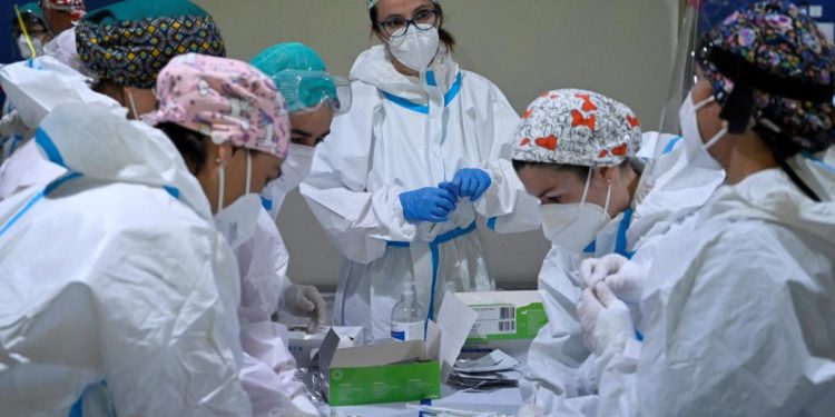 Covid Veneto, oggi 2.044 contagi e 20 morti: bollettino 20 marzo