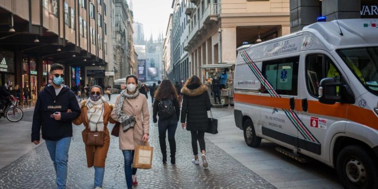 Covid Milano, oggi 1.200 nuovi contagi in città e provincia
