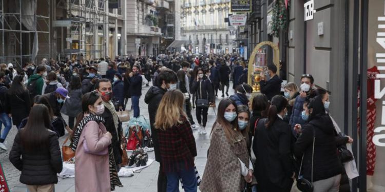 Covid Campania, oggi 2.016 contagi e 38 morti: bollettino 31 marzo