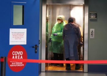 Covid Lombardia, oggi 4.397 contagi e 33 morti: bollettino