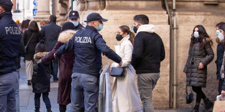 Zona rossa, regioni e varianti covid: verso nuove misure