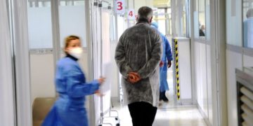 Covid Italia, “29% vaccinati, così obiettivo Ue non si raggiunge”