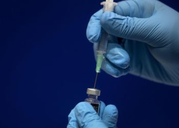 Vaccino Covid, Speranza: “50 milioni di dosi nel secondo trimestre”
