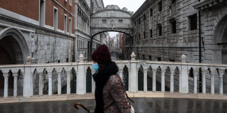 Covid Veneto, 1.608 nuovi contagi e 29 morti: bollettino