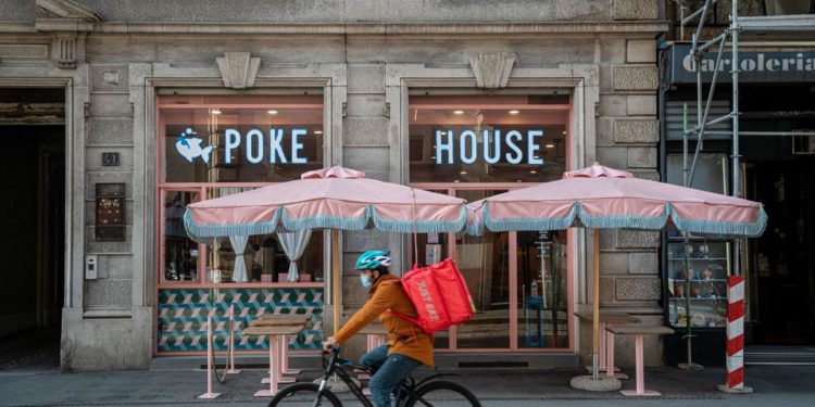 Zona rossa per Toscana e Calabria: regole e ordinanza