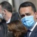 Covid, Di Maio: “Sconsigliamo viaggi all’estero”