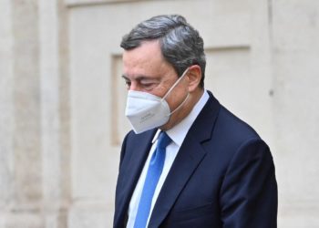 Covid Italia, Draghi: “Emergenza peggiora, governo farà sua parte”