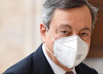 Covid Italia, Draghi: “Programmare riaperture”