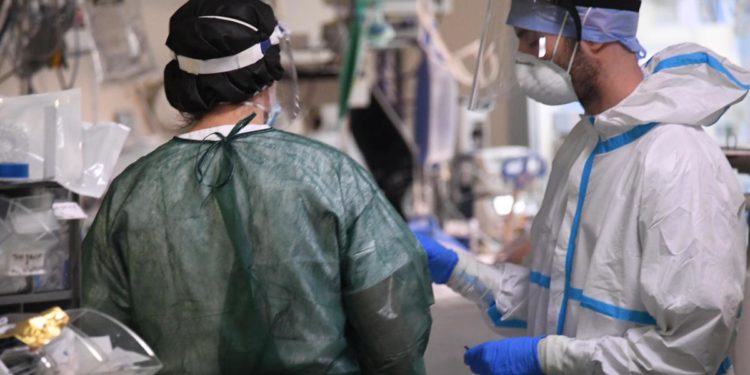 Covid Italia, Ecdc: “In rosso scuro sette Regioni e due PA”