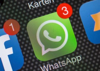 WhatsApp down con Facebook e Instagram: #whatsappdown, cosa è successo